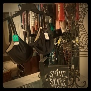 Bali minimizing bra 36D